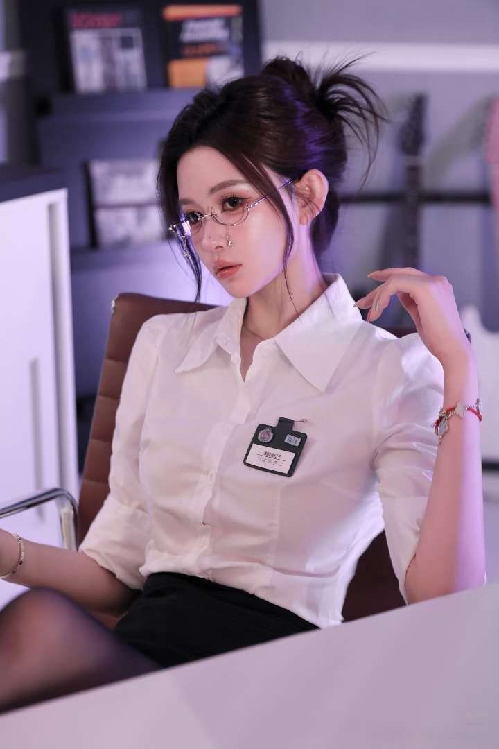 f2e3975616d2698661b8b0b8f1d3467d-size-720x1080-1772612535415.jpg